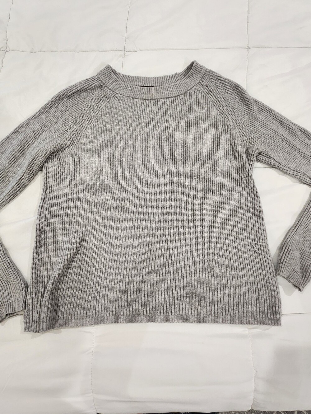 Tahari Light Gray Ribbed Crewneck Sweater